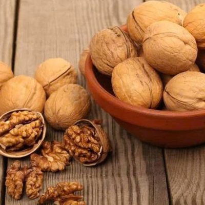 hạt óc chó tách vỏ