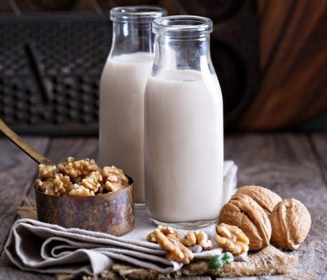 Hình 5 : Sữa hạt óc chó
